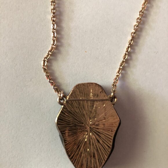 Purple and blue iridescent pendant gold tone metal chain necklace 26"-29" long - Picture 6 of 6